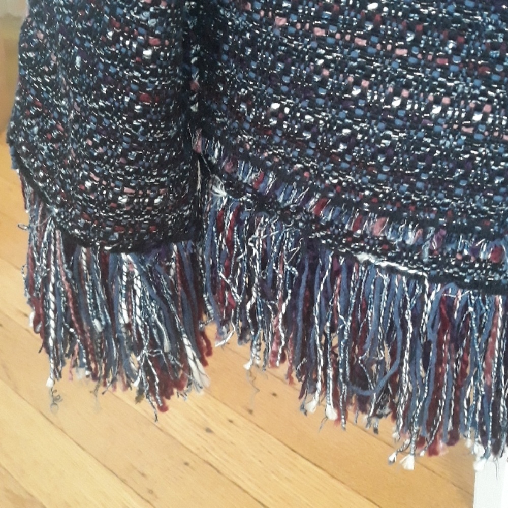 Blazer - Picture 2 of 4